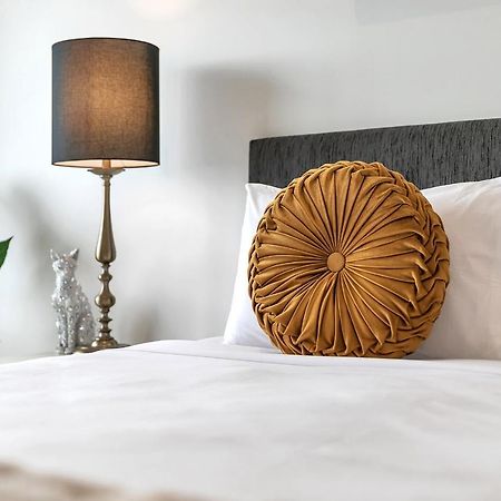 Corporate Gem + Rooftop Pool & Spa Auckland Ngoại thất bức ảnh